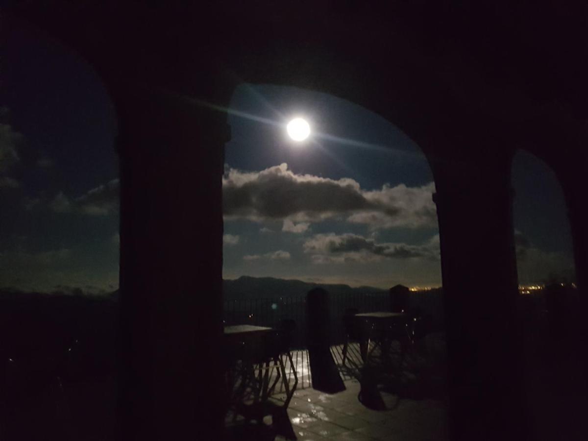 Santuari De La Salut De Sant Felíu de Pallarols Dış mekan fotoğraf