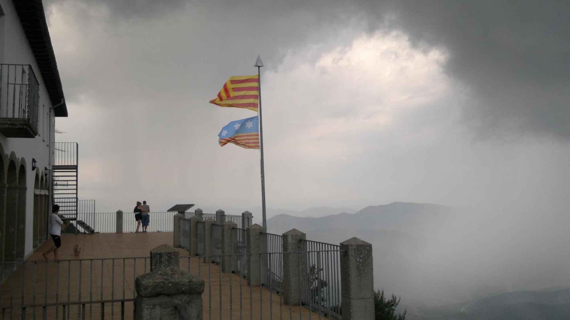 Santuari De La Salut De Sant Felíu de Pallarols Dış mekan fotoğraf